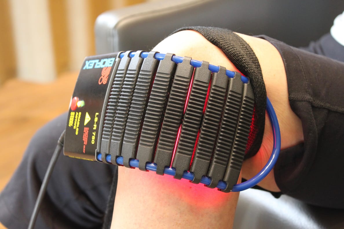 Step 1 (Red Pad) of a Cold Laser Therapy Treatment For The Knee