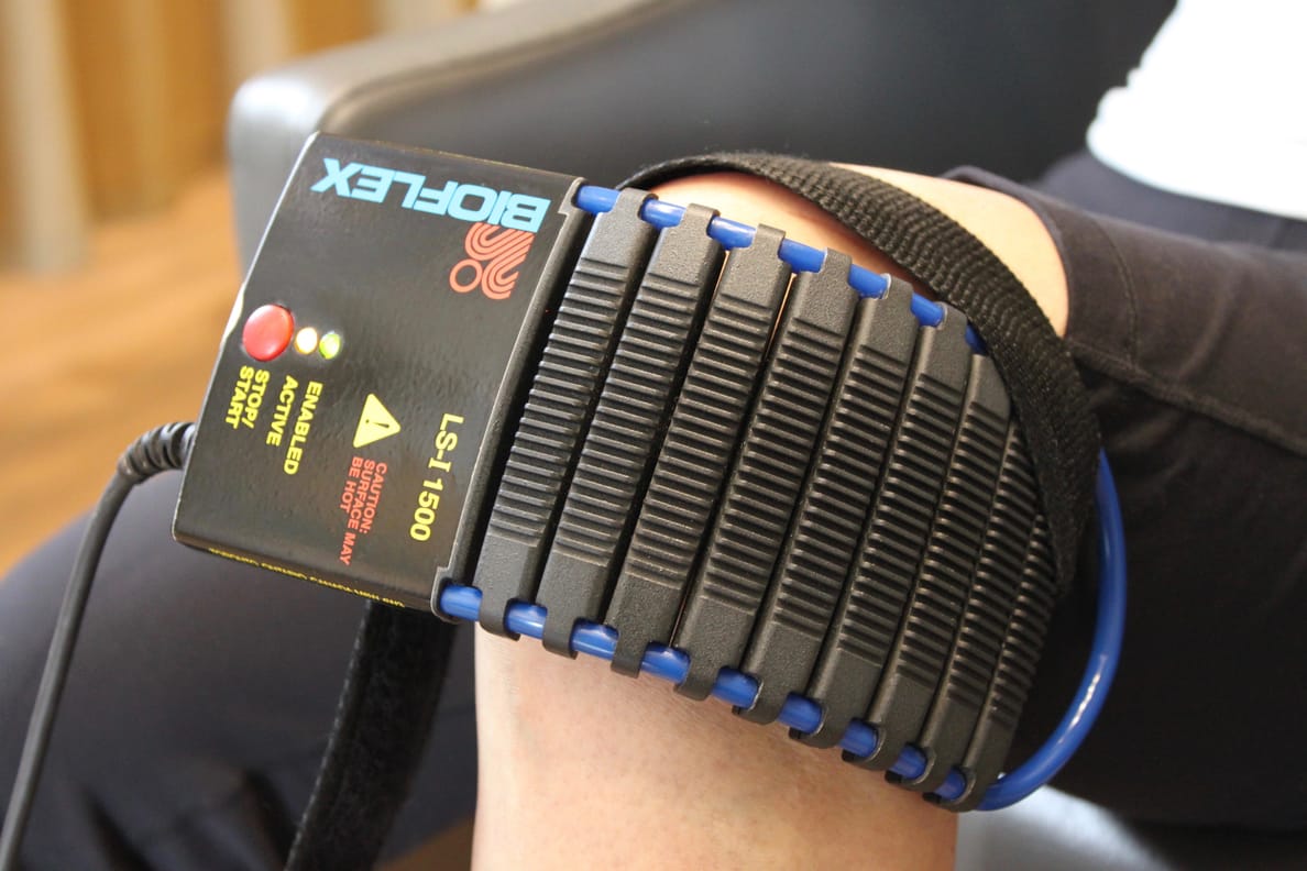 Step 2 (Infrared Pad) of a Cold Laser Therapy Treatment For The Knee