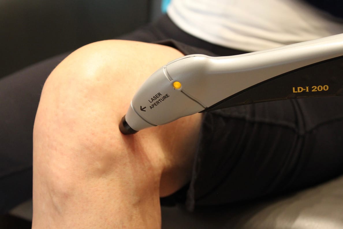 Step 3 (Laser Wand) of a Cold Laser Therapy Treatment For The Knee