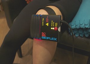 Cold laser therapy elbow wand